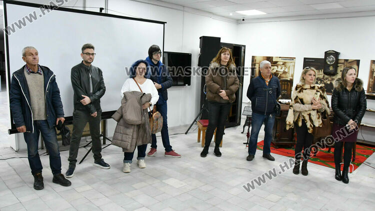 Показаха за пръв път уникална икона от параклиса на Десети Родопски полк в РИМ Хасково