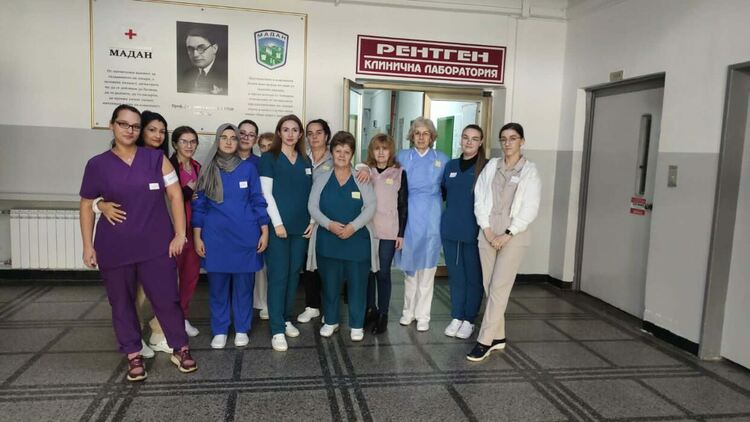 Здравни специалисти от Смолянска област протестираха за по-високи възнаграждения