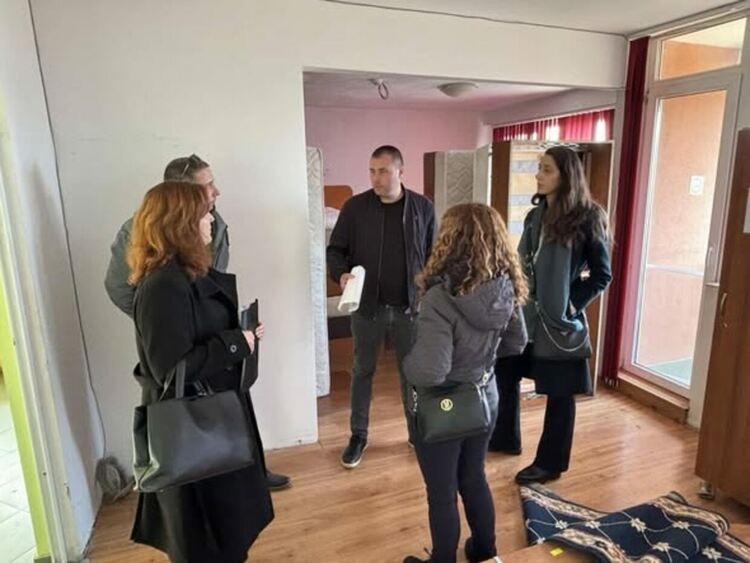 Кметът Кирил Стоев даде старт на мащабната реконструкция на Дома за стари хора „Св. Иван Рилски“ в Радомир