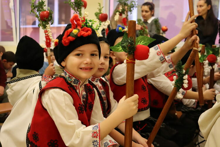 Първите коледари дойдоха в Хасково за участие в национален фестивал 