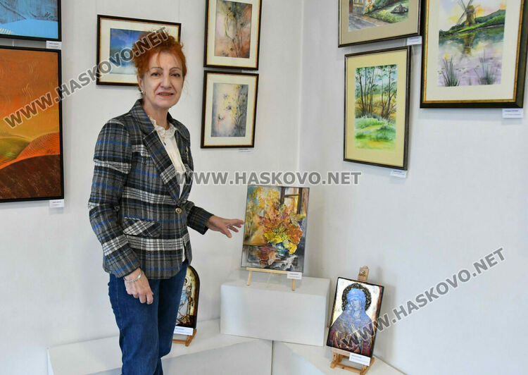48 творби от 18 автори участват в Годишната изложба на хасковските художници