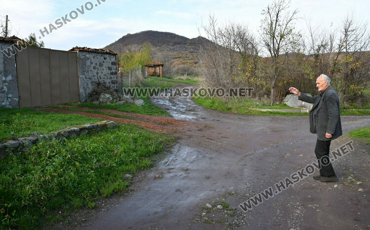 87-годишен иска да възстанови улична чешма в Долно Брястово 