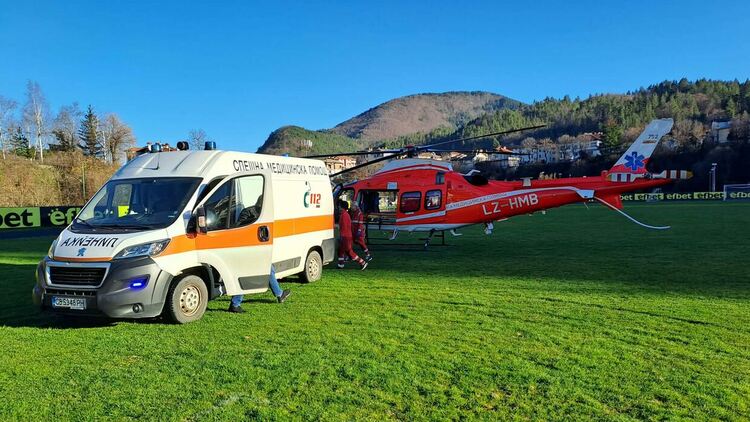 50-годишен мъж от с. Гьоврен бе транспортиран по въздух до болница в Пловдив 