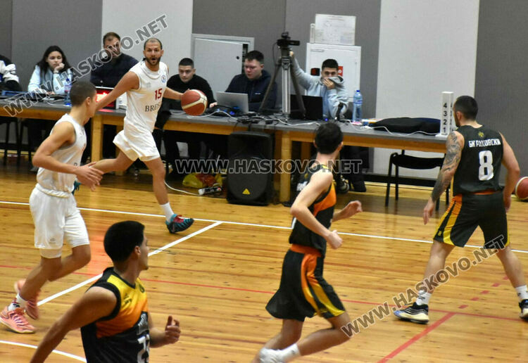 Дубълът на „Хасково“ с пореден успех