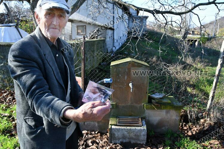 Кметът на Долно Брястово възстанови неработещата чешма, за която сигнализира жител на селото