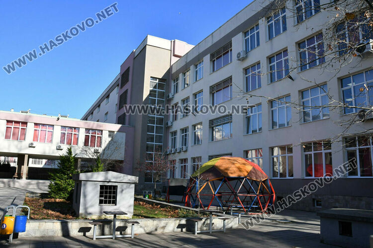 Ден на отворените врати в ОУ „Свети Иван Рилски“ събра бъдещи ученици и техните родители