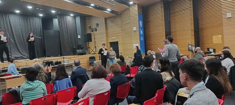 Награди за историците на "Славейков"