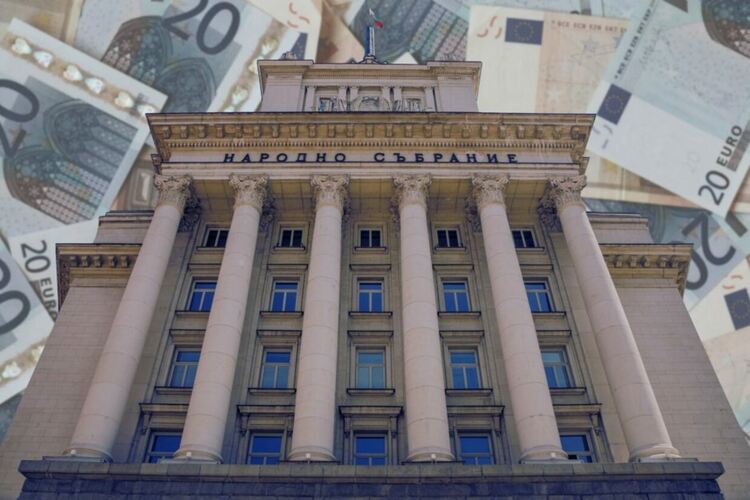 След края на валутния борд. Какво ще ни пази от собствените ни политици?