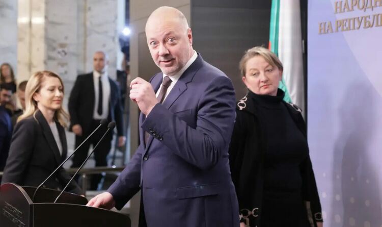 Росен Желязков обявява, че правителството подава оставка Снимка БГНЕС