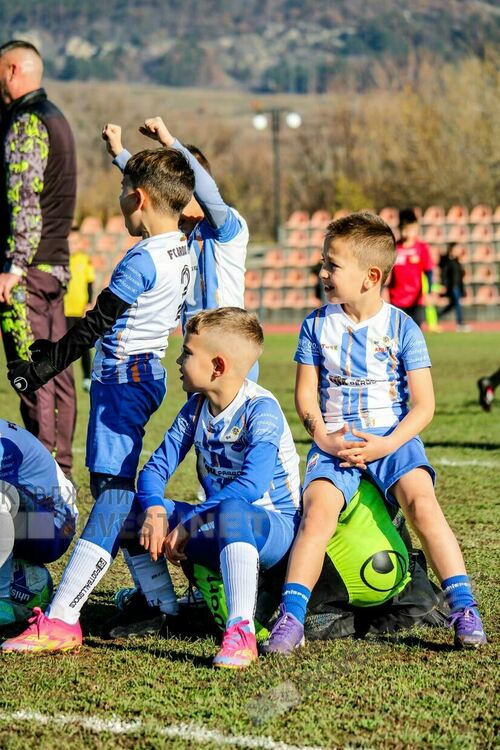 Бронзови медали за Футболна академия "Арда 1924" във втората седмица на LEADER CUP 2025