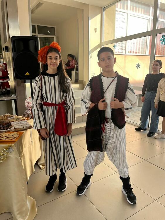 ОУ &bdquo;Шандор Петьофи&ldquo; отвори вратите си към магията на знанието, традициите и детските мечти