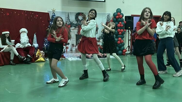 ОУ &bdquo;Шандор Петьофи&ldquo; отвори вратите си към магията на знанието, традициите и детските мечти