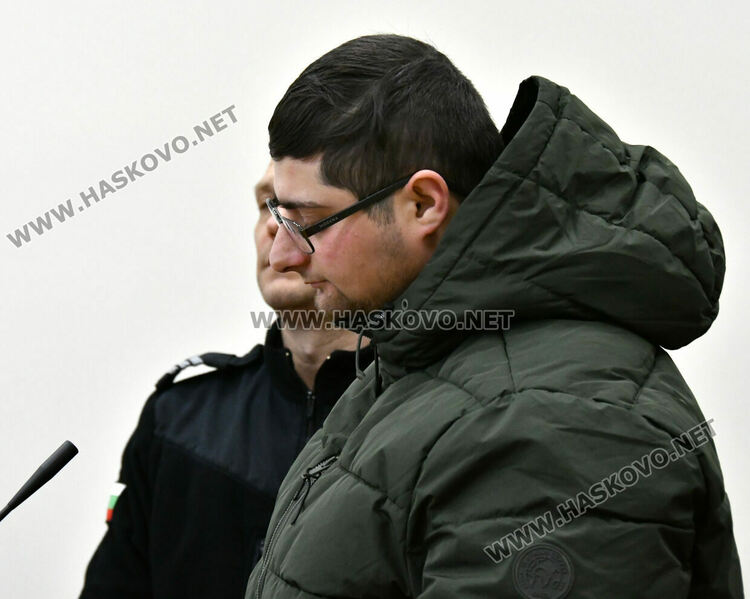 22-годишен остава в ареста за опит за контрабанда на марихуана за близо 300 000 лева