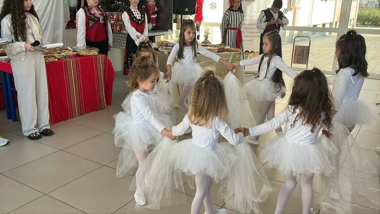 ОУ &bdquo;Шандор Петьофи&ldquo; отвори вратите си към магията на знанието, традициите и детските мечти