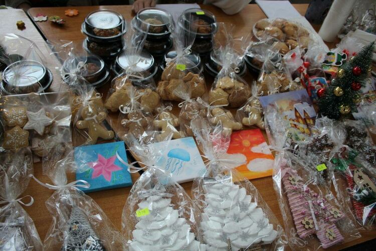 Когато доброто обединява: над 23 000 лева събра благотворителен базар в ОУ &bdquo;Пенчо Славейков&ldquo;