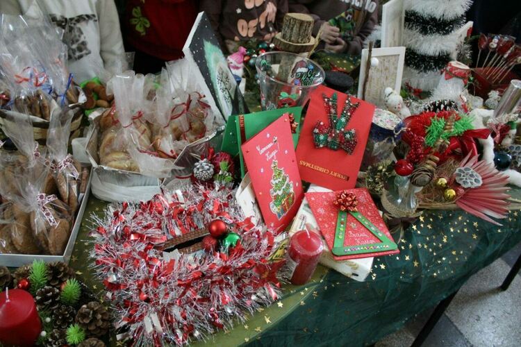 Когато доброто обединява: над 23 000 лева събра благотворителен базар в ОУ &bdquo;Пенчо Славейков&ldquo;