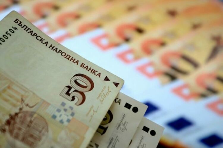 Парите за втора пенсия на хората до 50 г. ще се управляват по-раздвижено
