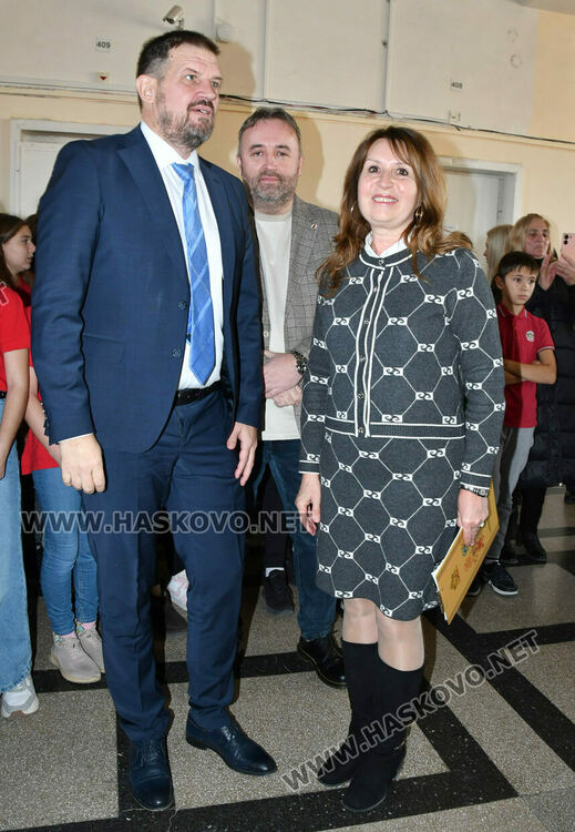 Откриха високотехнологичен STEM център в СУ &bdquo;Васил Левски&ldquo; Хасково 