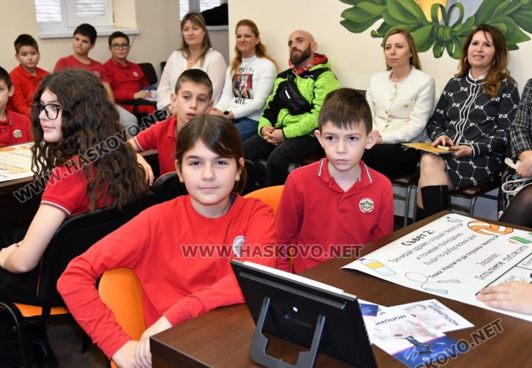 Григор Димитров с уроци и послания за СУ &bdquo;Васил Левски&ldquo; как се става шампион  