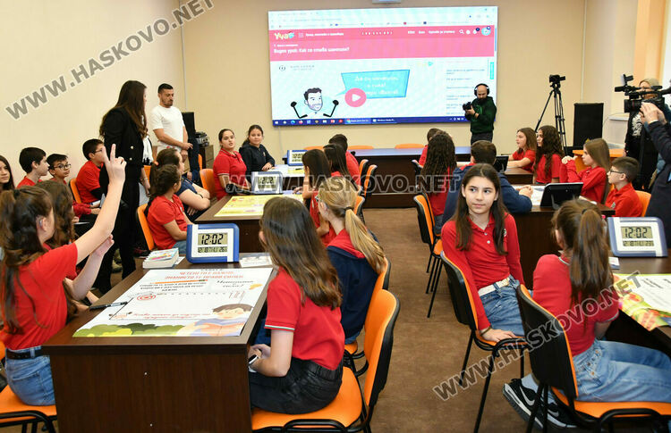 Григор Димитров с уроци и послания за СУ &bdquo;Васил Левски&ldquo; как се става шампион  