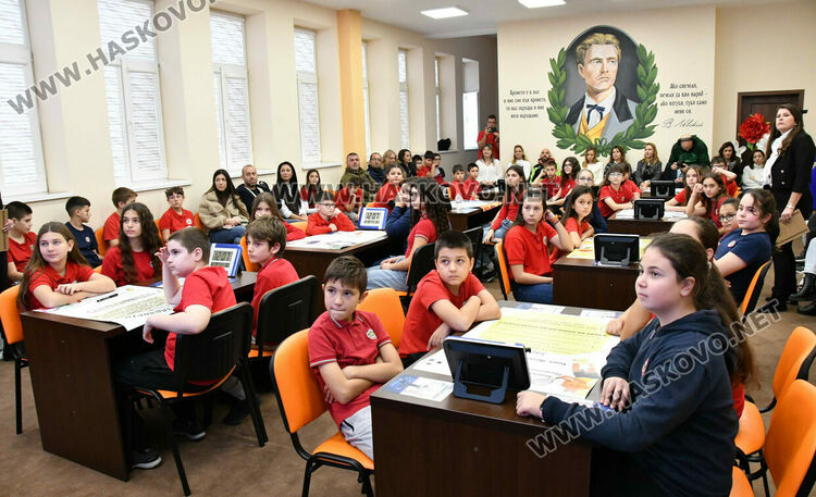 Григор Димитров с уроци и послания за СУ &bdquo;Васил Левски&ldquo; как се става шампион  