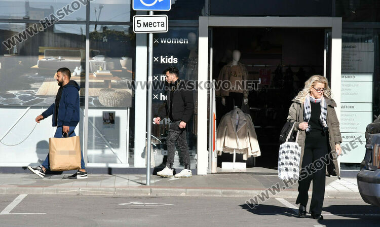 Психолог: Цената на подаръка все по-често се приема за мерило на любов