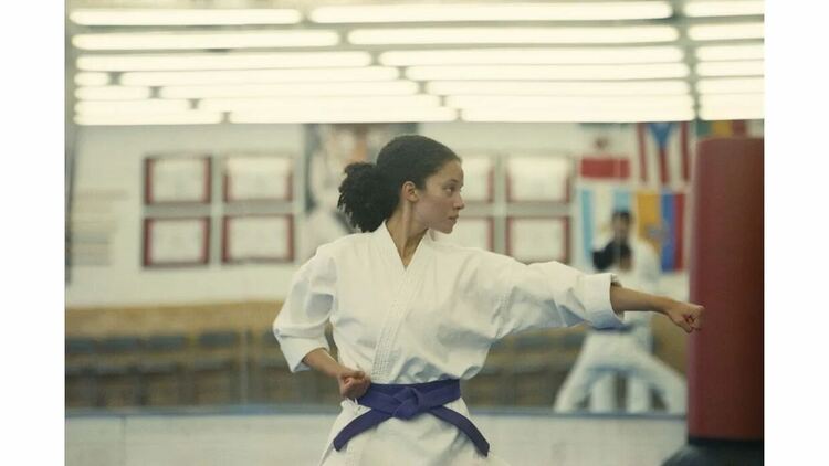 Гледаме номинирания за &bdquo;Златен глобус&ldquo; филм &bdquo;Битка след битка&ldquo; ексклузивно в HBO Max