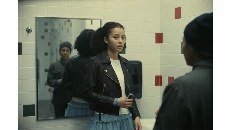 Гледаме номинирания за &bdquo;Златен глобус&ldquo; филм &bdquo;Битка след битка&ldquo; ексклузивно в HBO Max