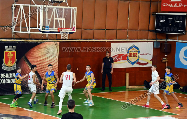 Юношите на &bdquo;Хасково&ldquo; с победа над &bdquo;Димитровград&ldquo; в баскетболния шампионат