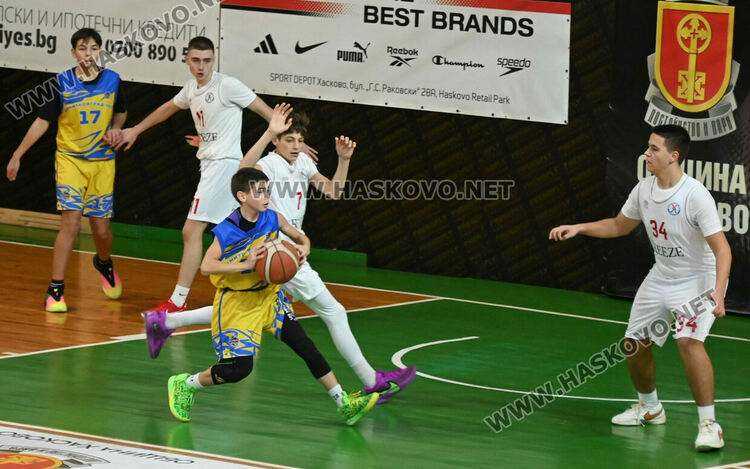 Юношите на &bdquo;Хасково&ldquo; с победа над &bdquo;Димитровград&ldquo; в баскетболния шампионат