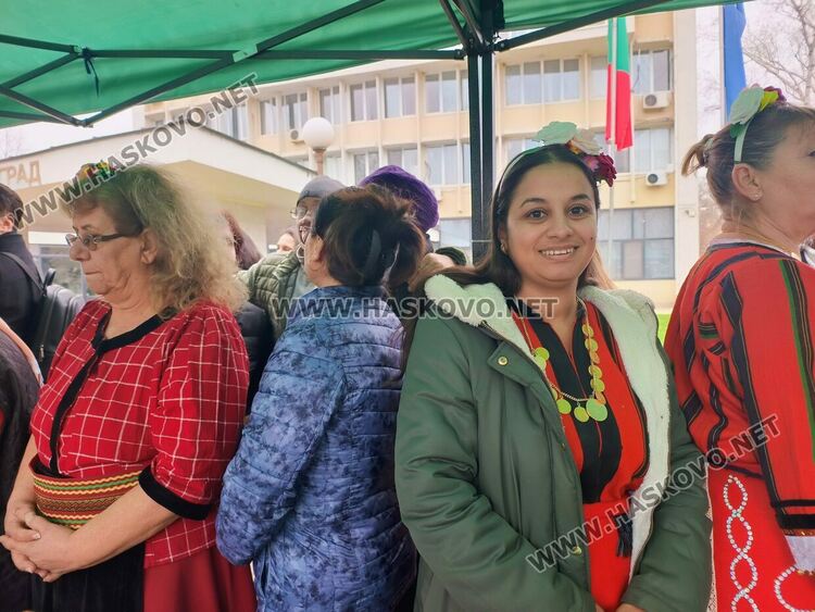 Рецепта на век и половина представиха на &bdquo;Коледна трапеза&ldquo; в Димитровград