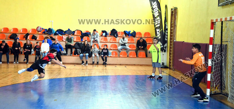 Момчетата на &bdquo;Асти &lsquo;91&ldquo; завършиха годината с две победи