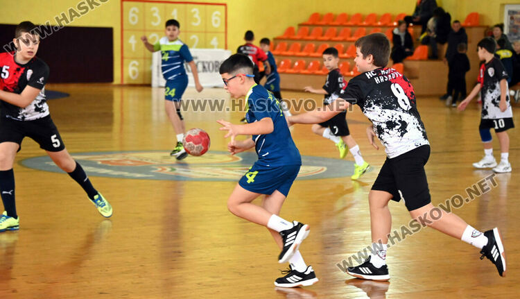 Момчетата на &bdquo;Асти &lsquo;91&ldquo; завършиха годината с две победи