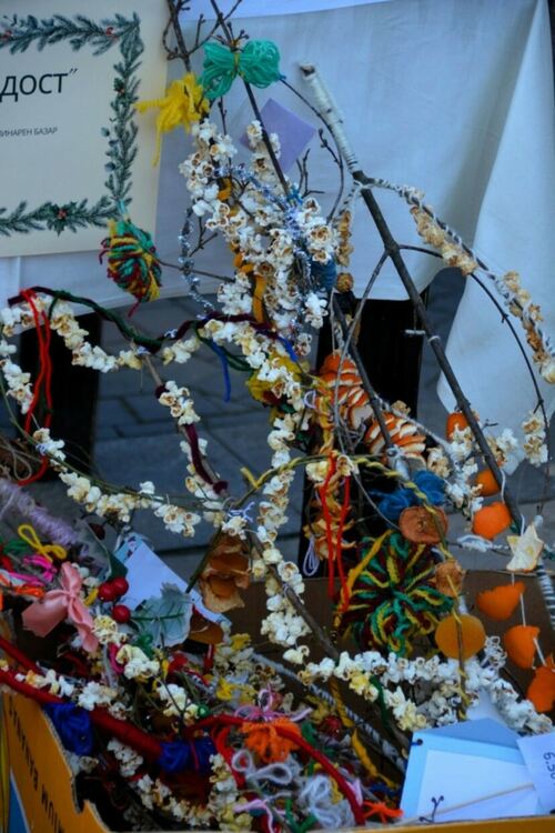 Кулинарният благотворителен базар в Асеновград пожъна огромен успех