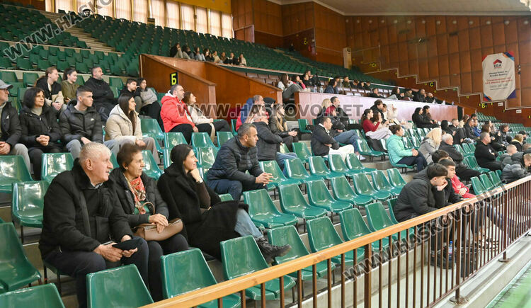 Юношите на &bdquo;Хасково&ldquo; с победа над &bdquo;Димитровград&ldquo; в баскетболния шампионат