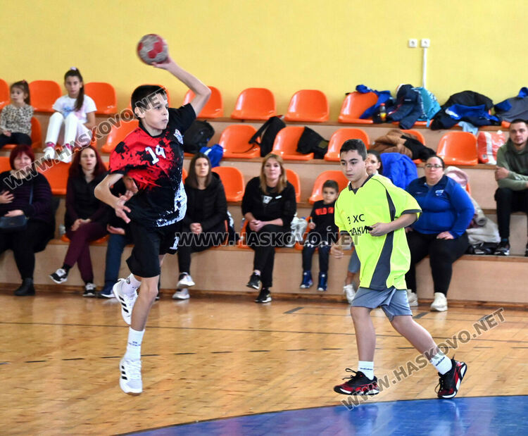 Момчетата на &bdquo;Асти &lsquo;91&ldquo; завършиха годината с две победи