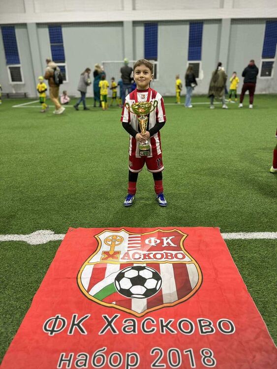 Младите надежди на ФК &bdquo;Хасково&ldquo; с едно първо и две три места на турнир в Пловдив