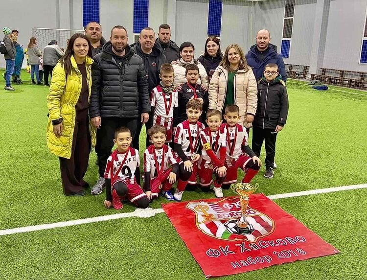 Младите надежди на ФК &bdquo;Хасково&ldquo; с едно първо и две три места на турнир в Пловдив