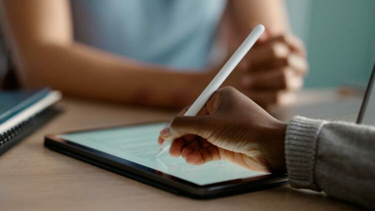 Квалифицираният електронен подпис става стандарт в държавната администрация