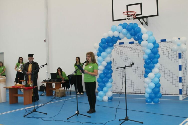 Откриха нов физкултурен салон в ОУ &bdquo;Христо Ботев&ldquo; в село Левка