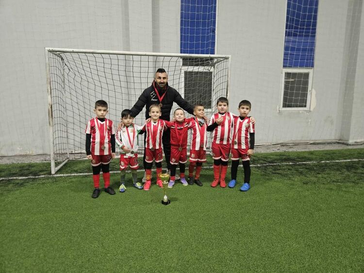 Младите надежди на ФК &bdquo;Хасково&ldquo; с едно първо и две три места на турнир в Пловдив