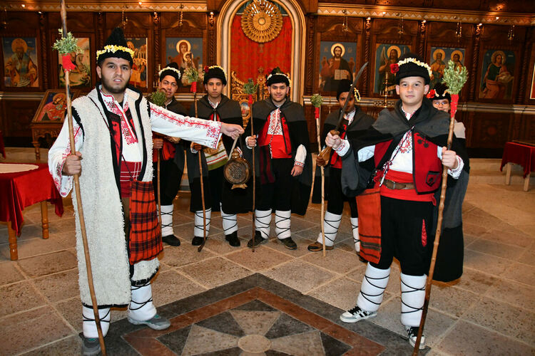 Възстановка на обичая Коледуване в село Узунджово