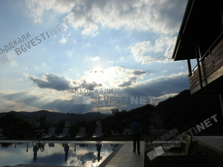 Променлива облачност над Кърджали днес,ветровито