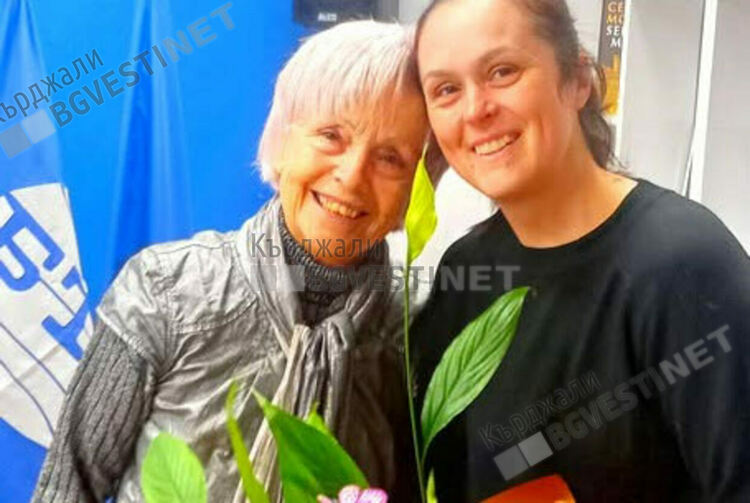 Литературата не отразява, а превъплъщава живота