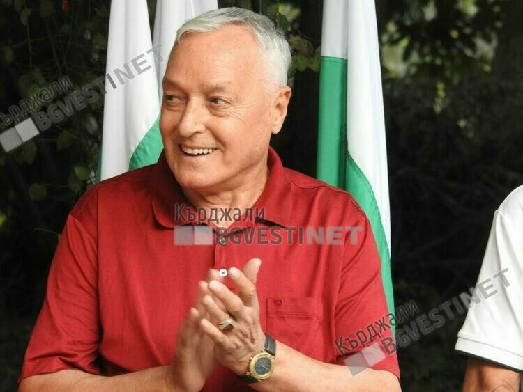 Назми Мюмюн