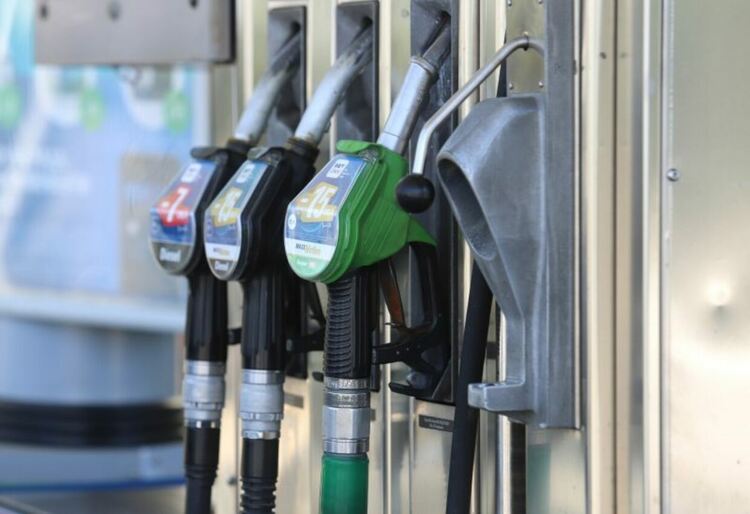 Няма опасност бензинът да стане по-скъп, уверяват от браншовата асоциация
