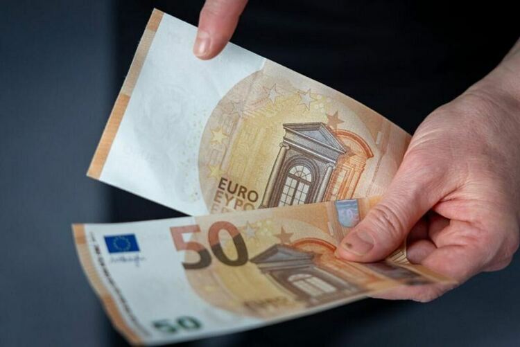 Изплащането на пенсиите започва на 7 януари