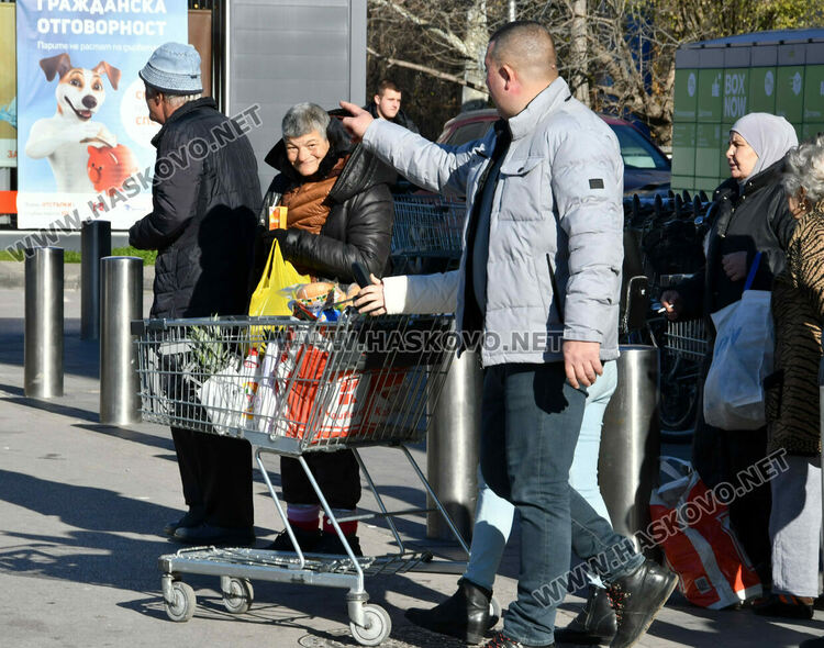 Треска за последни покупки преди Нова година