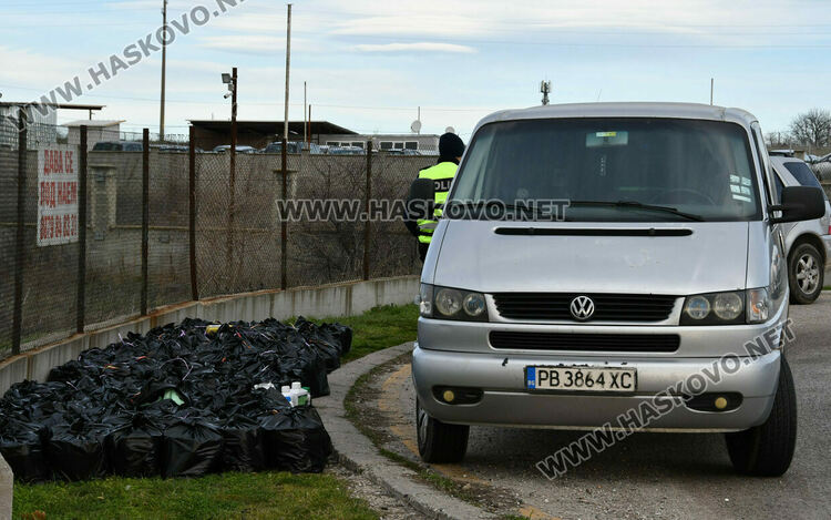 Хванаха бус със забранени препарати за растителна защита