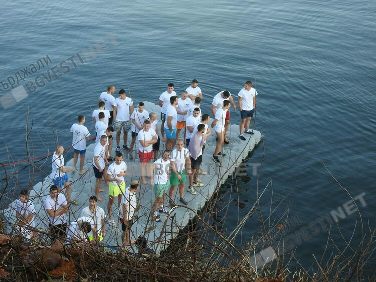 Рекорден брой кърджалийци се очаква да скачат днес на Богоявление в Арда,записали са се 40 души